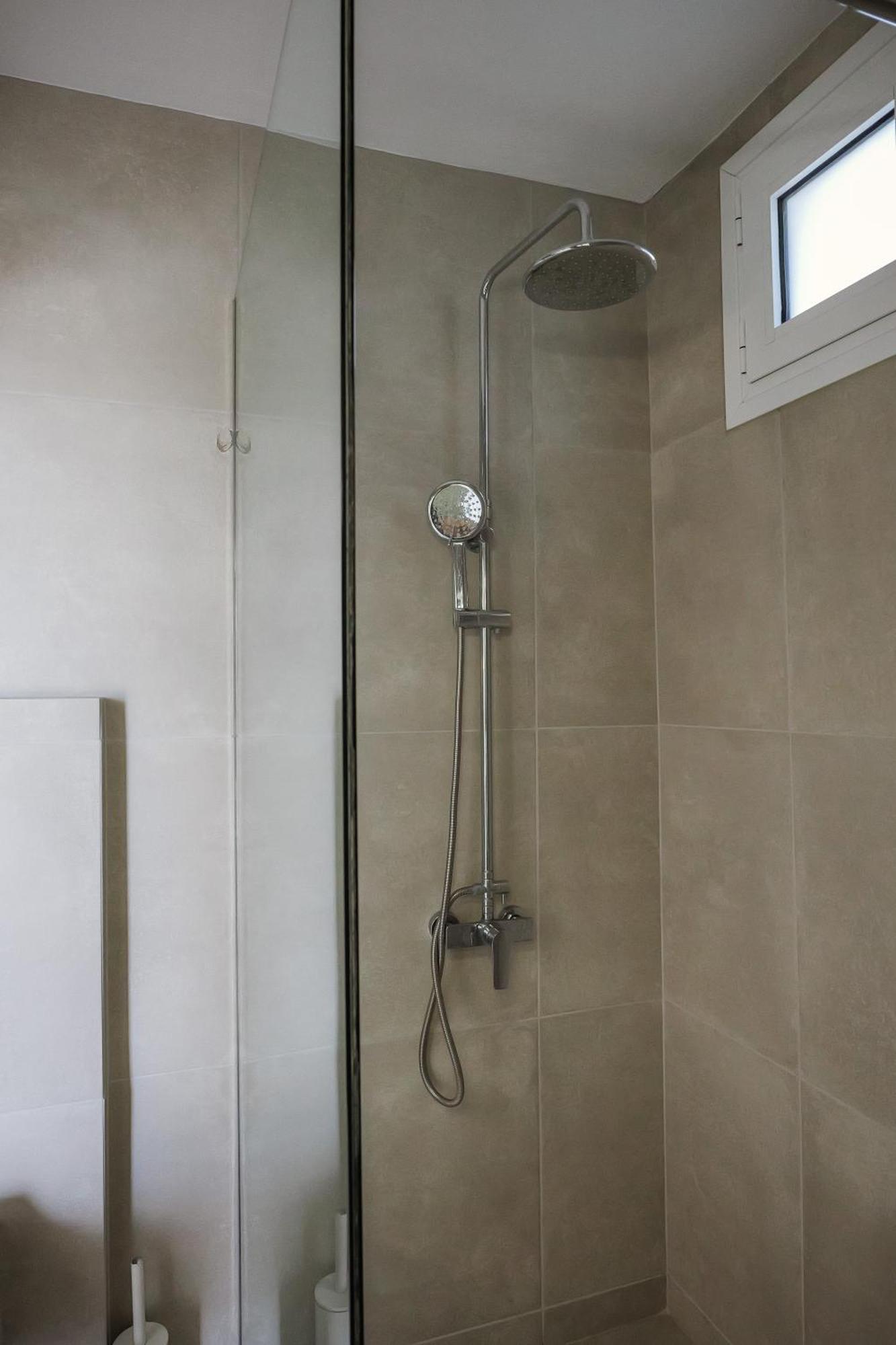 Valery Suites Фира Екстериор снимка