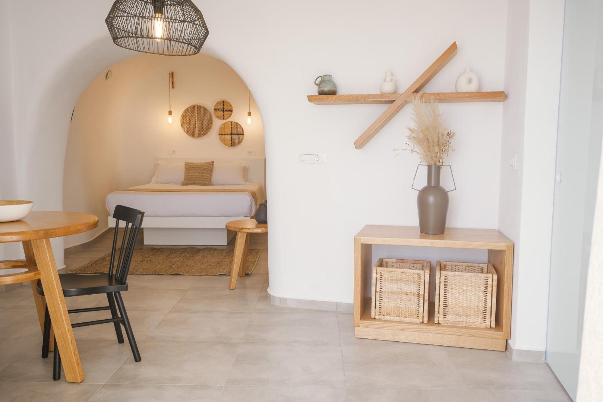 Valery Suites Фира Екстериор снимка