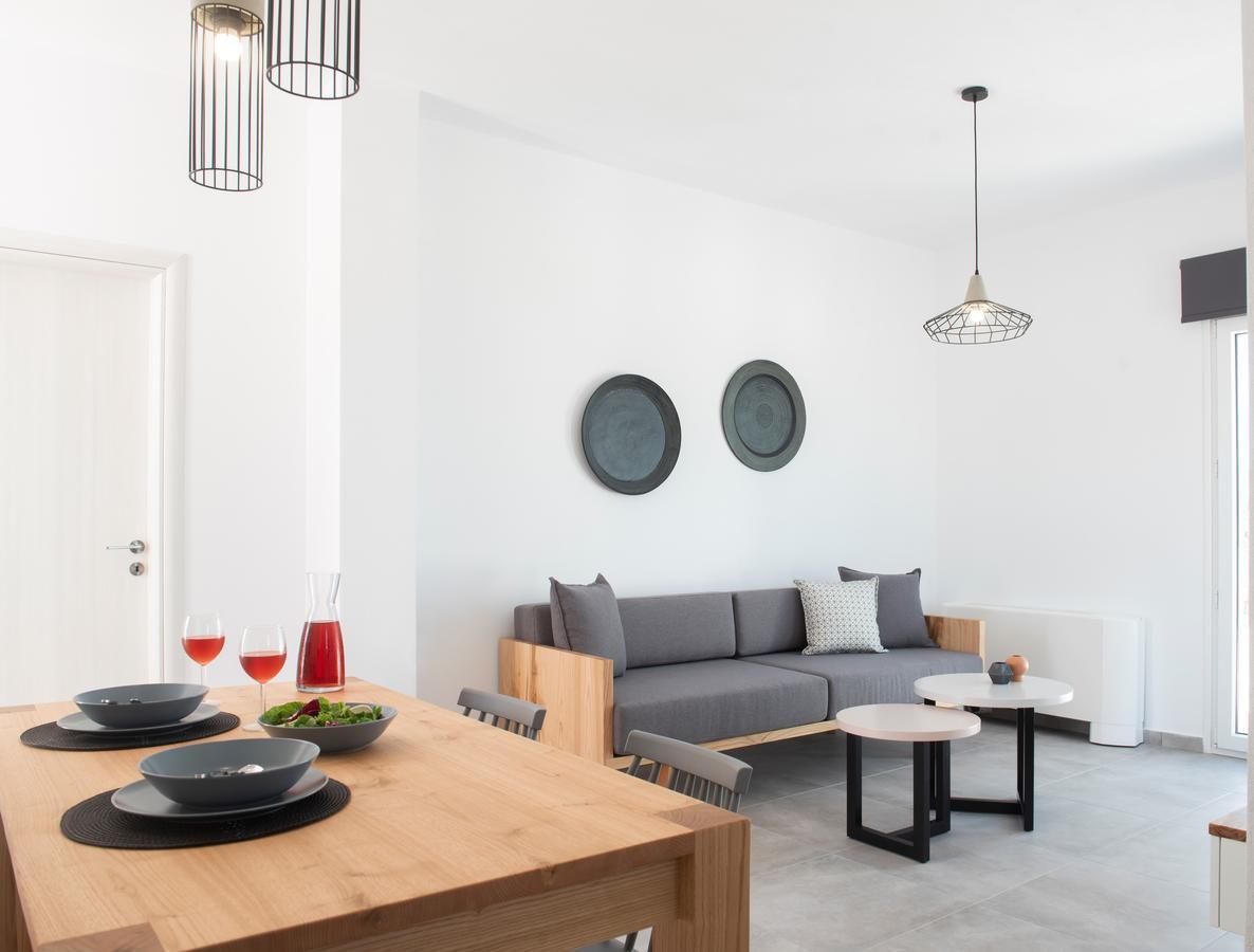 Valery Suites Фира Екстериор снимка